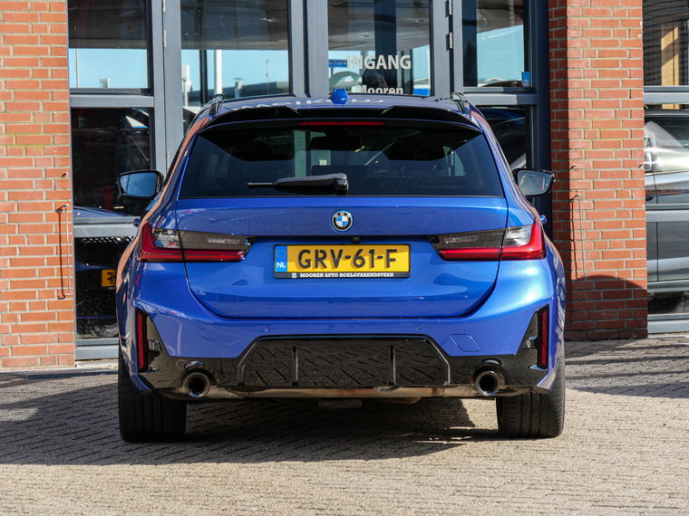 Vehicle Image 40