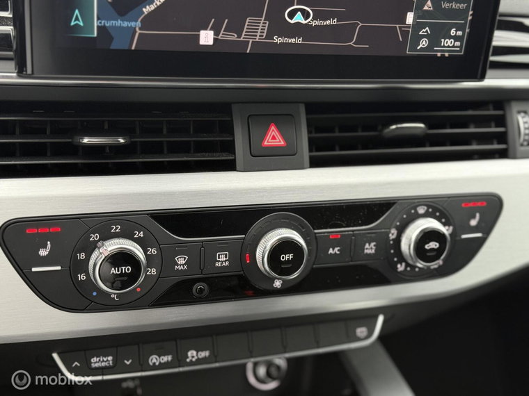 Vehicle Image 28