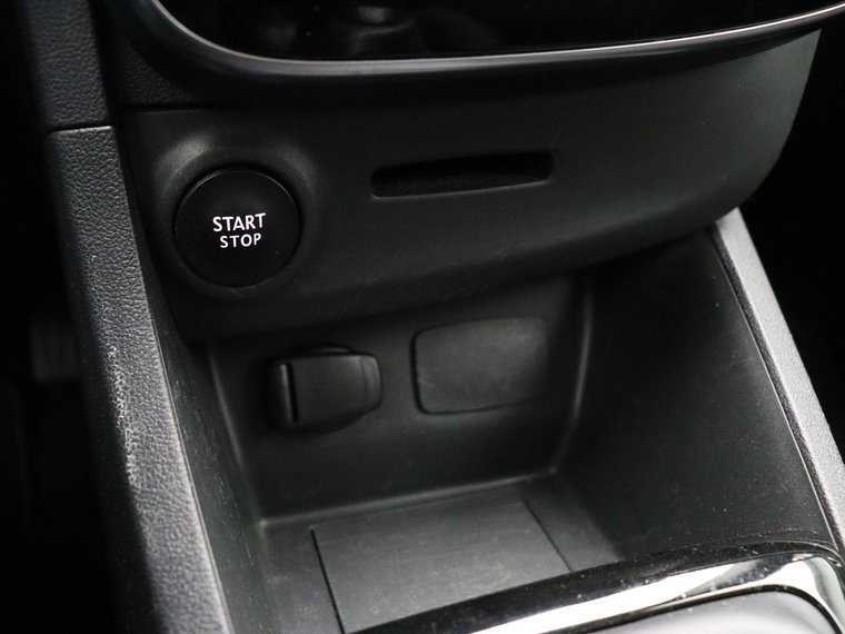 Vehicle Image 28