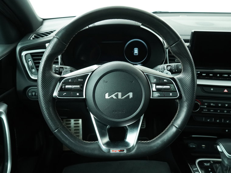 Vehicle Image 35