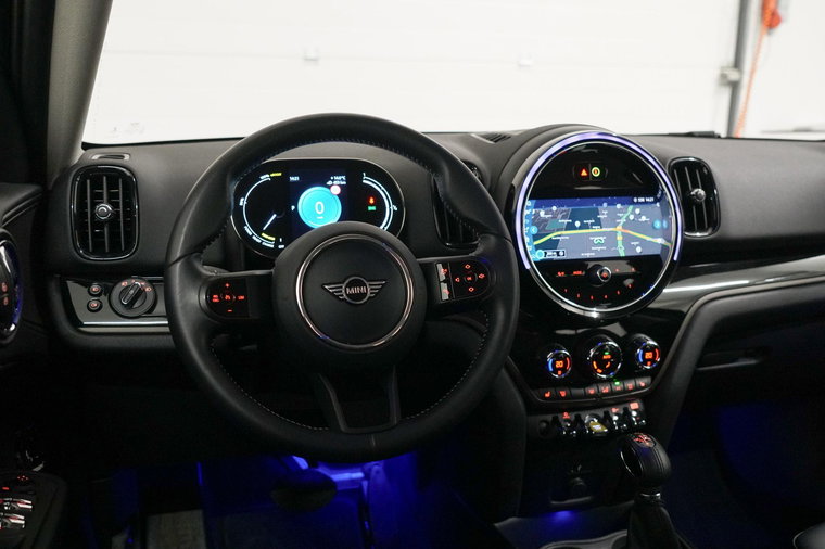 Vehicle Image 33