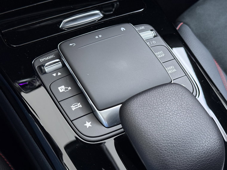Vehicle Image 40