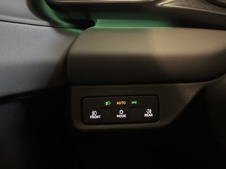 Vehicle Image 27