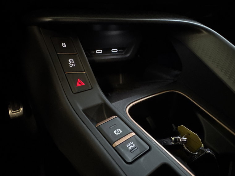 Vehicle Image 35