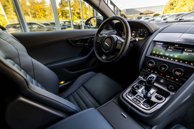 Vehicle Image 50