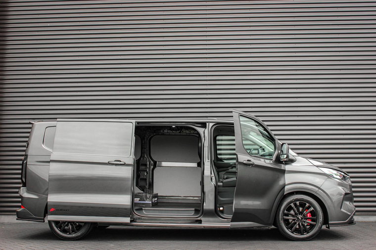 Vehicle Image 7