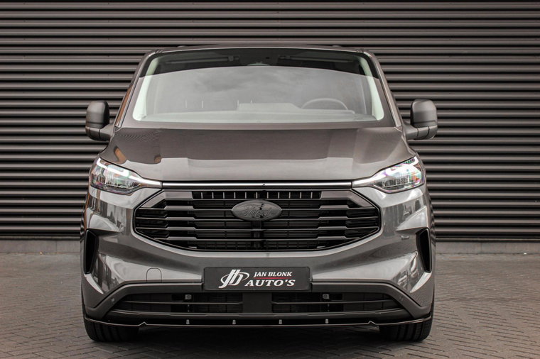 Vehicle Image 57