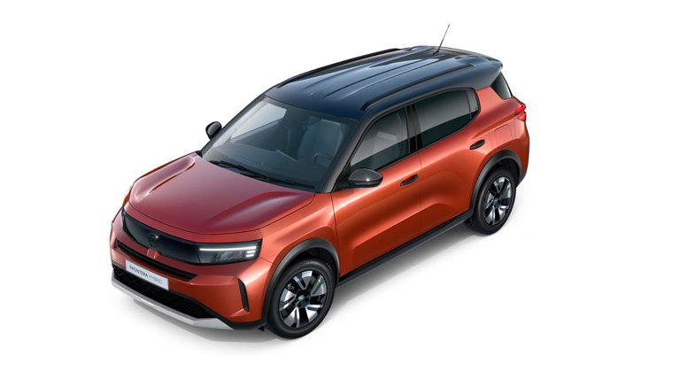 Vehicle Image 4