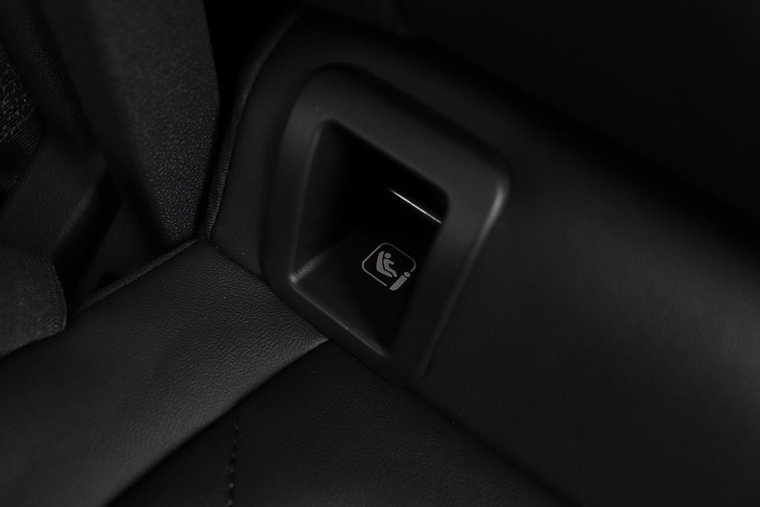 Vehicle Image 46