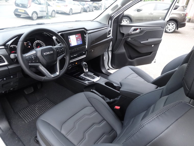 Vehicle Image 41