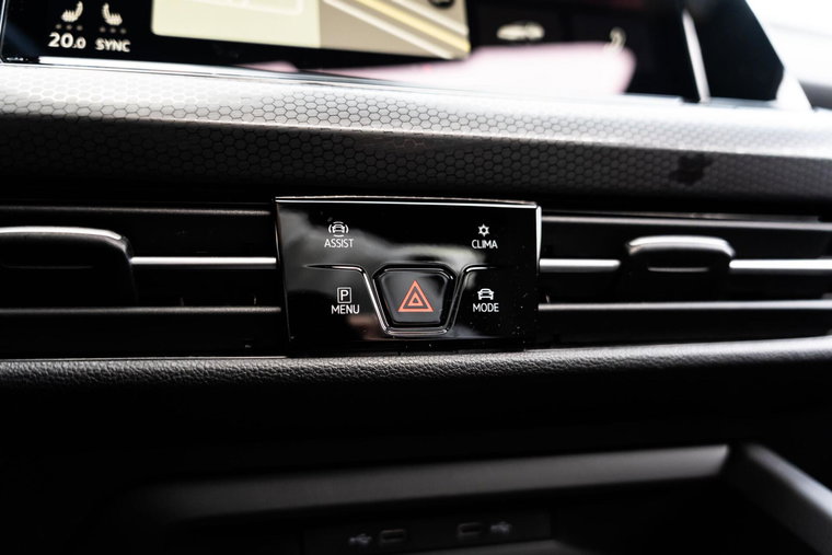 Vehicle Image 45