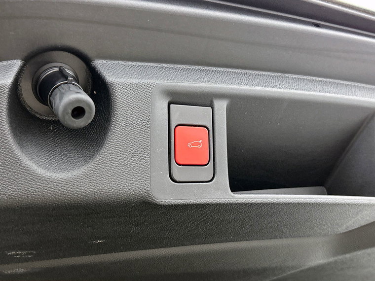 Vehicle Image 29