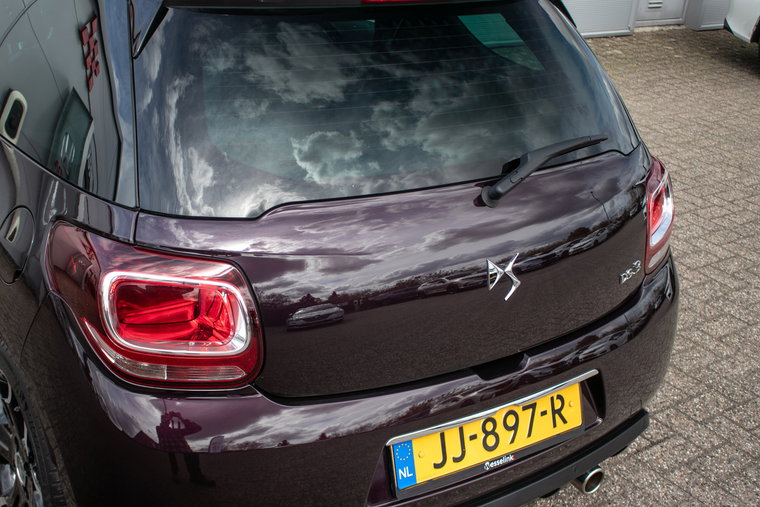 Vehicle Image 31