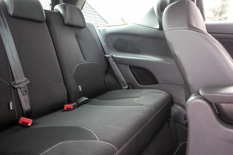 Vehicle Image 8