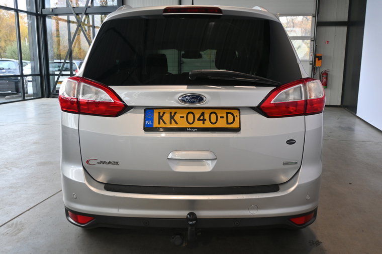 Vehicle Image 17