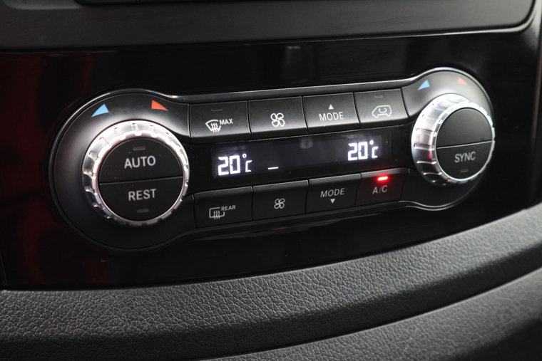 Vehicle Image 47