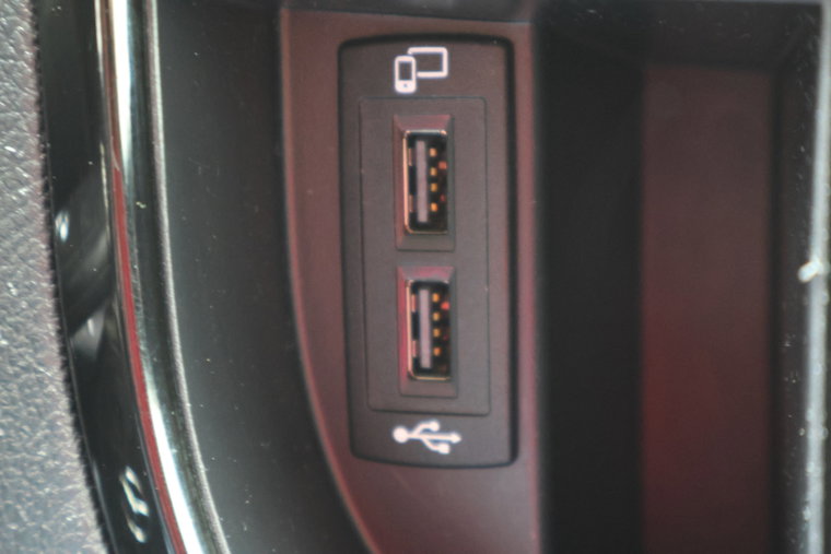 Vehicle Image 48