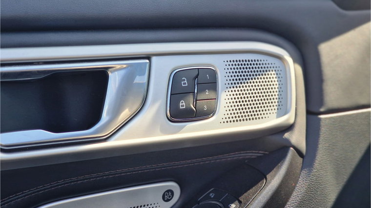 Vehicle Image 31