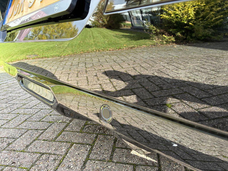 Vehicle Image 26