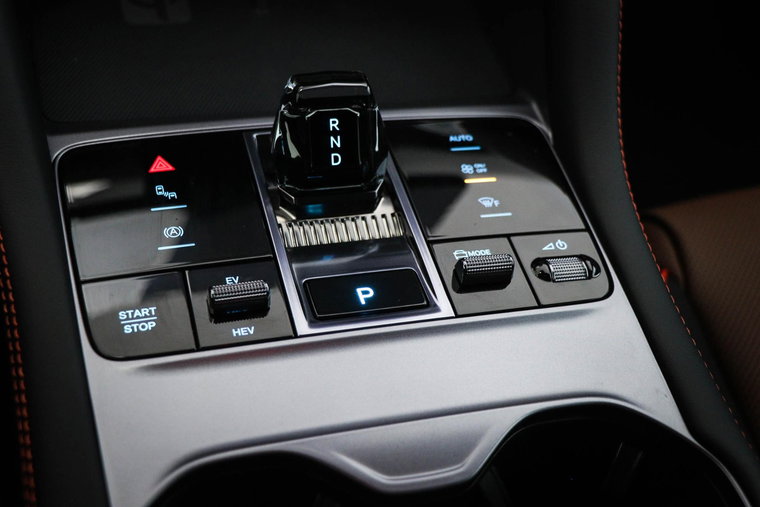 Vehicle Image 40