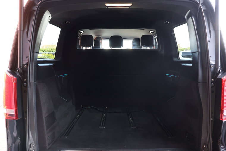 Vehicle Image 45