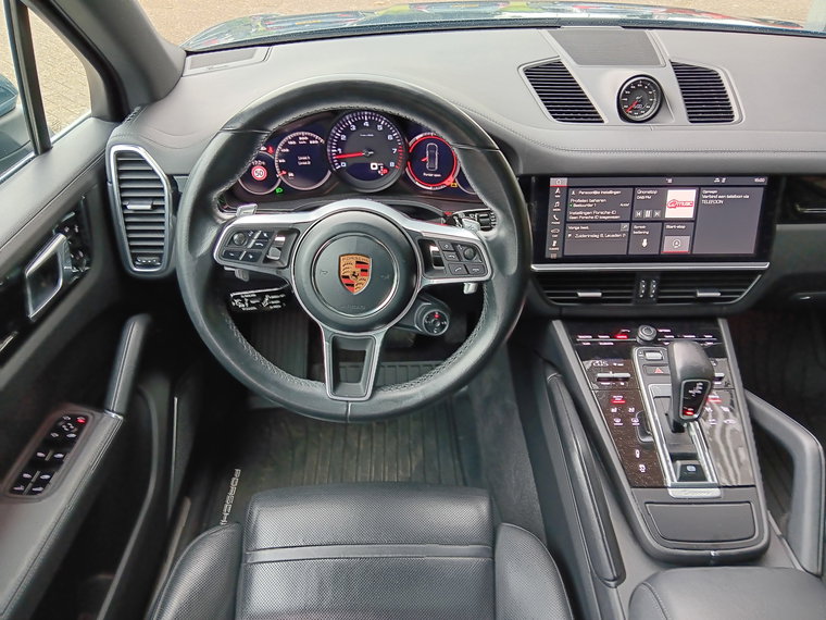 Vehicle Image 24