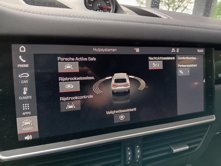 Vehicle Image 35