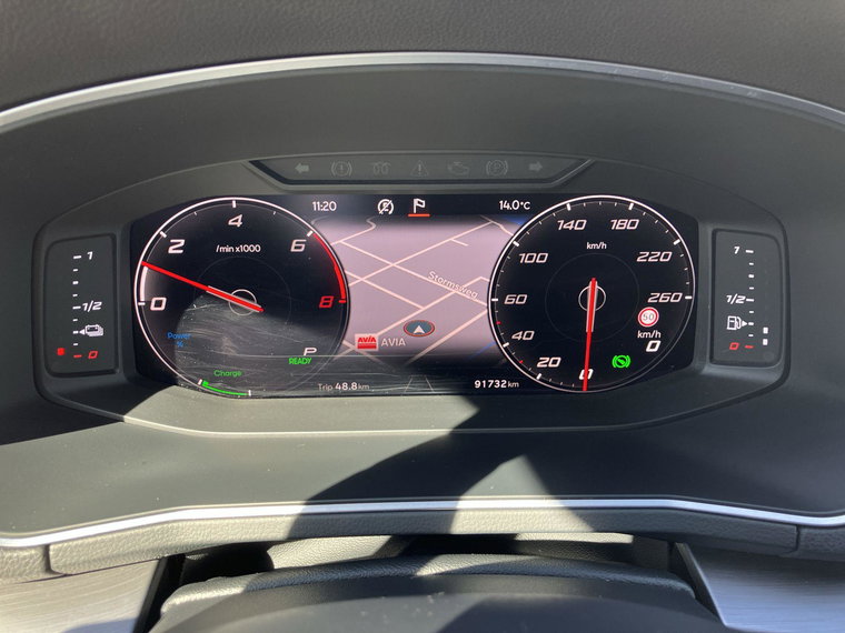 Vehicle Image 16