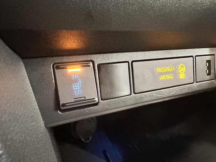 Vehicle Image 22