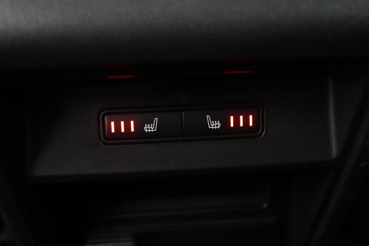Vehicle Image 45