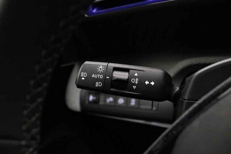 Vehicle Image 24
