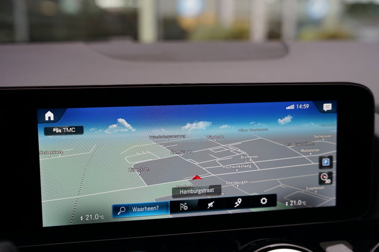 Vehicle Image 36