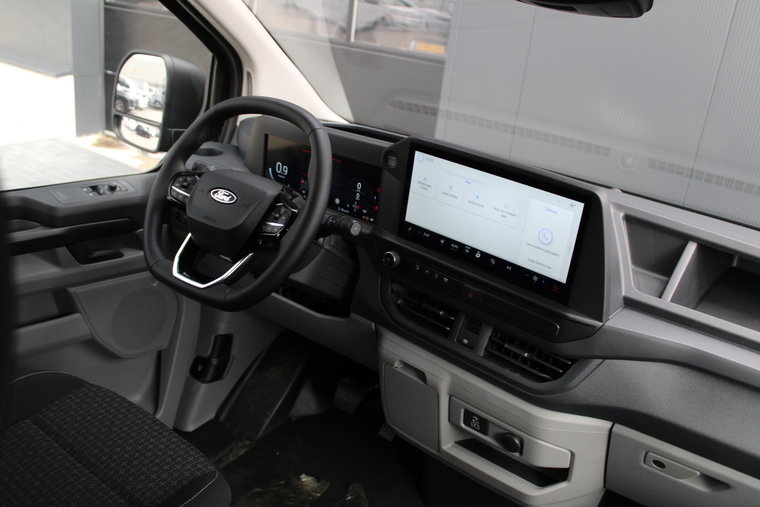Vehicle Image 40