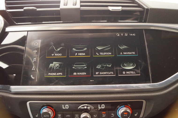Vehicle Image 27