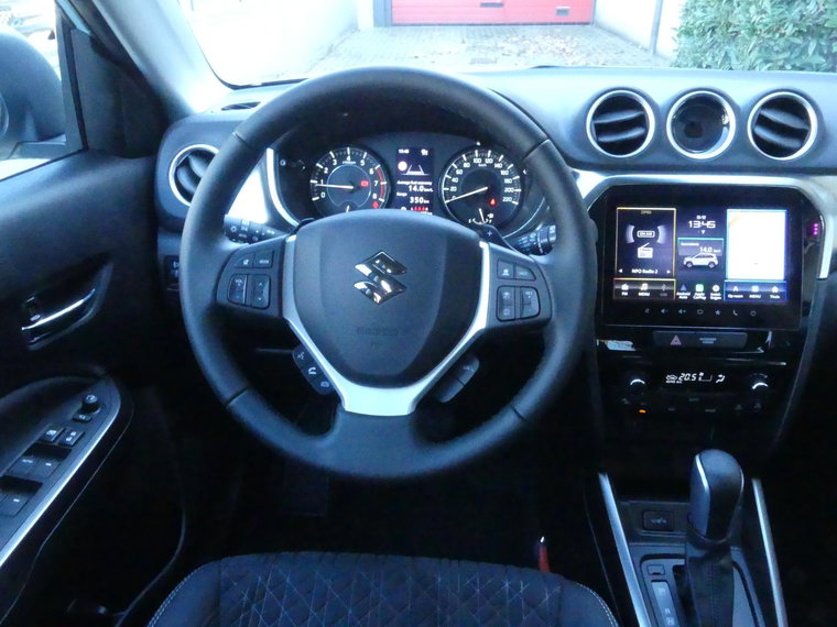 Vehicle Image 13