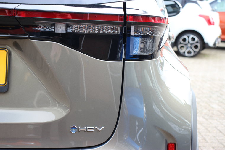 Vehicle Image 30