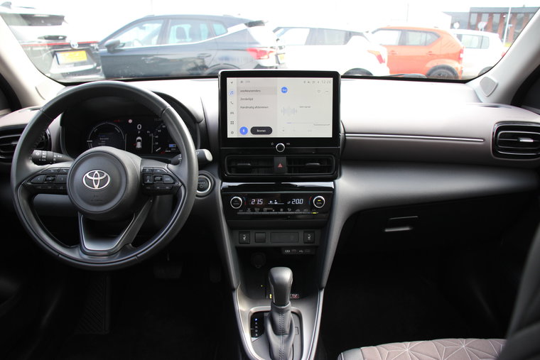 Vehicle Image 7
