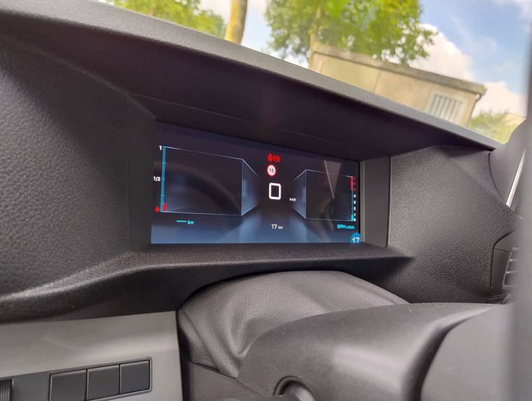 Vehicle Image 33