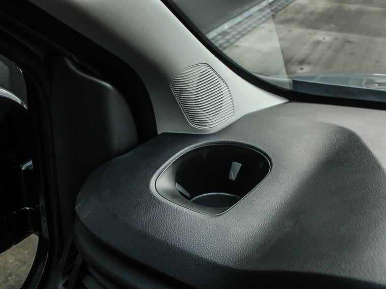 Vehicle Image 45