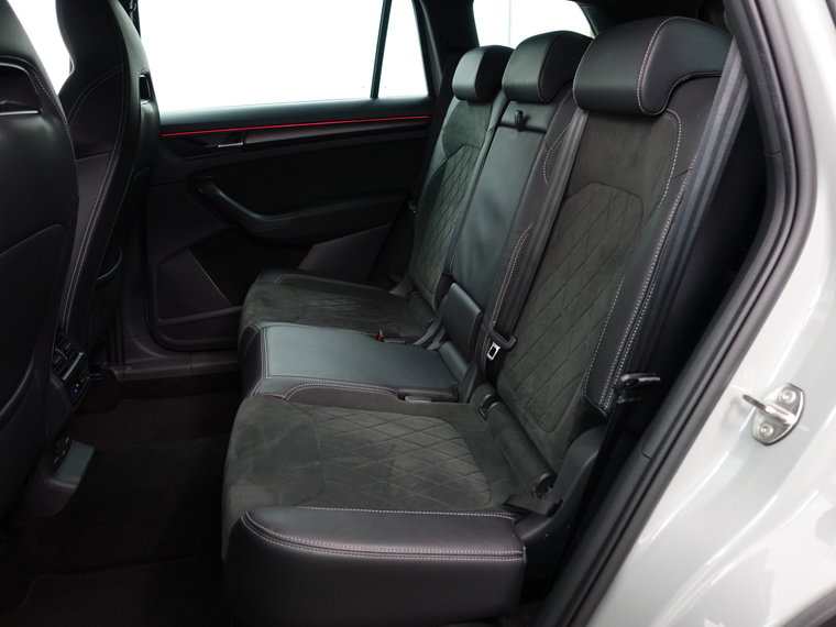 Vehicle Image 27