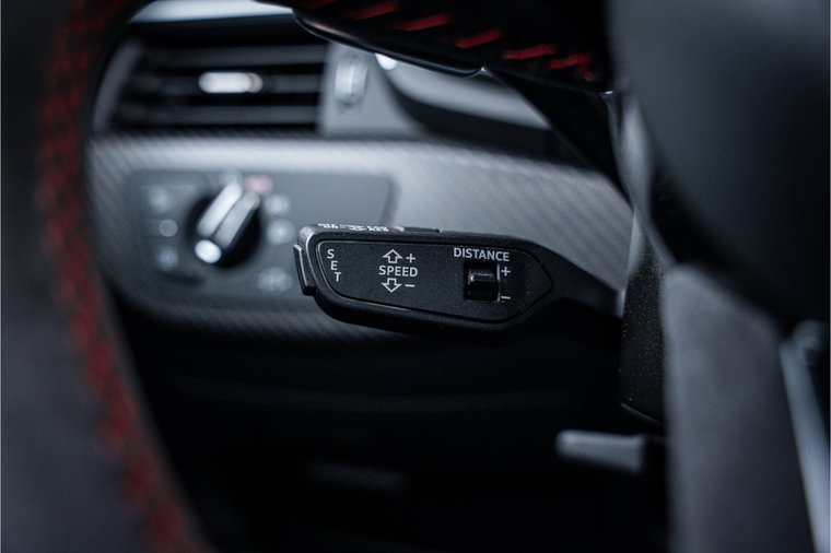 Vehicle Image 39