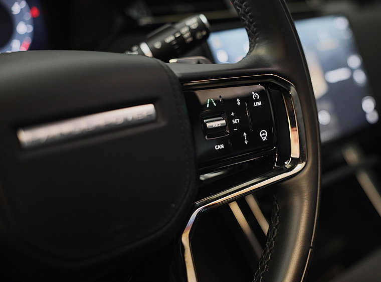 Vehicle Image 30