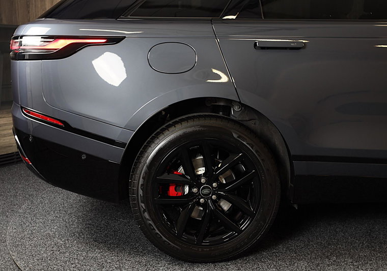 Vehicle Image 40