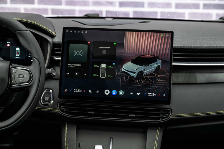 Vehicle Image 13