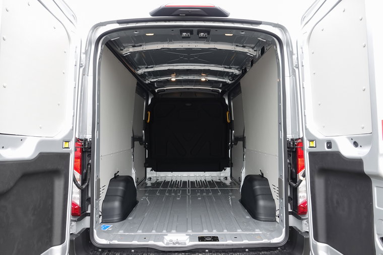 Vehicle Image 21