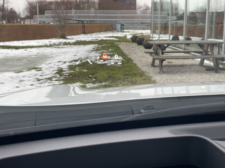 Vehicle Image 29