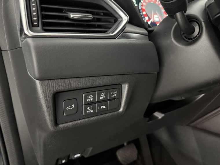 Vehicle Image 33
