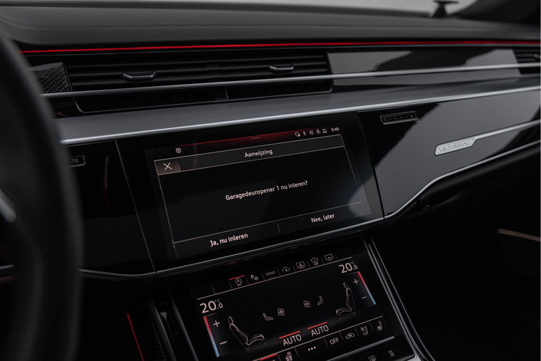 Vehicle Image 30