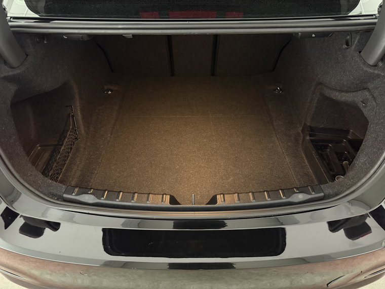 Vehicle Image 39