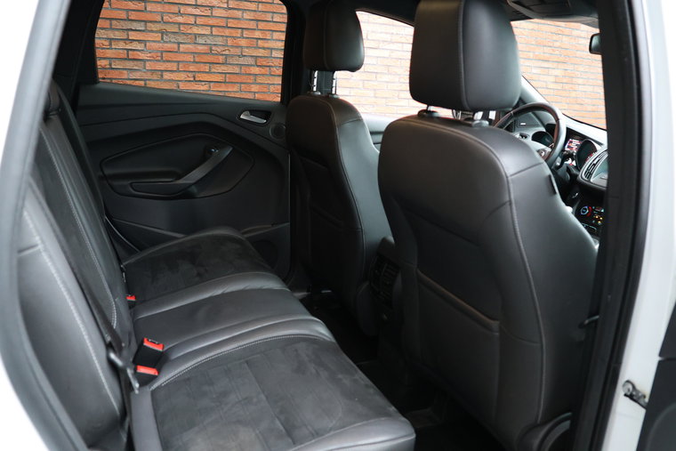 Vehicle Image 33